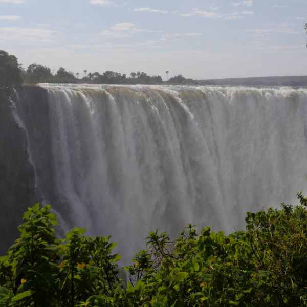 Tolles Naturspektakel der Victoria Wasserfälle