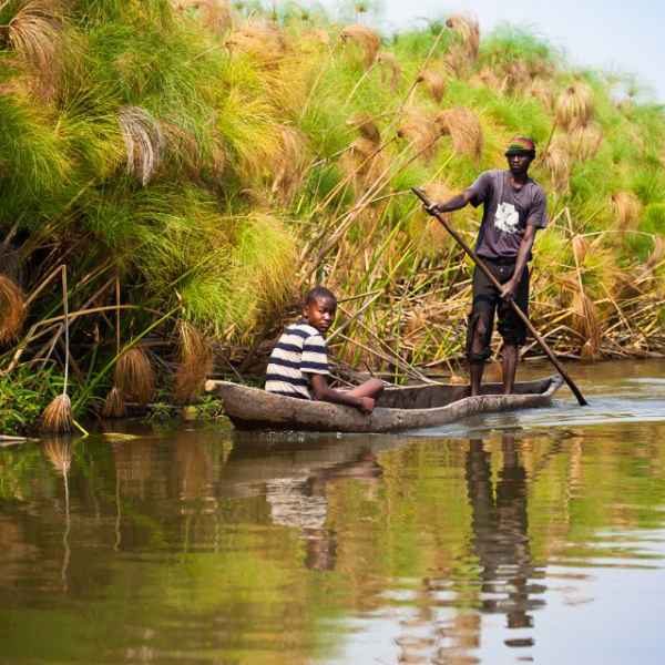 Mokoro Fischfang am Okavango