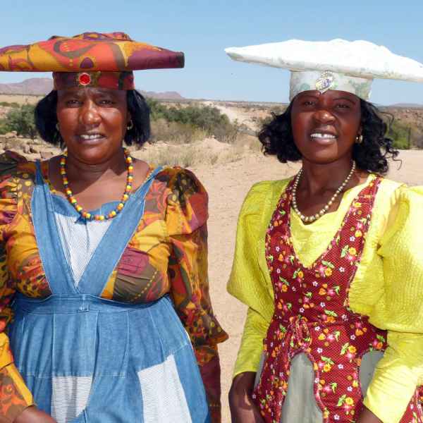 Hererodamen in Namibia 